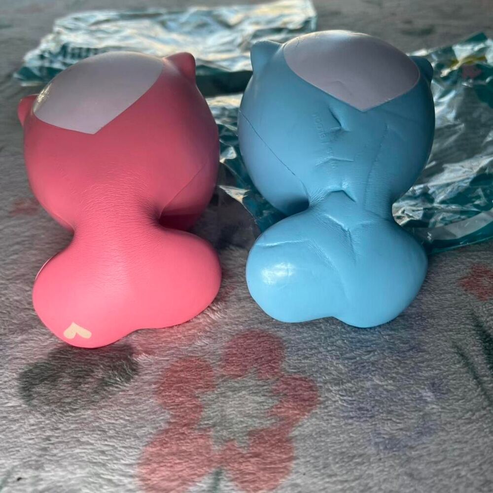 IBLOOM jumbo Millie The Whale and Billie The Whale squishy set - Picture 7 of 8